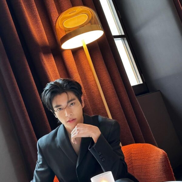 230922 Instagram: Jake