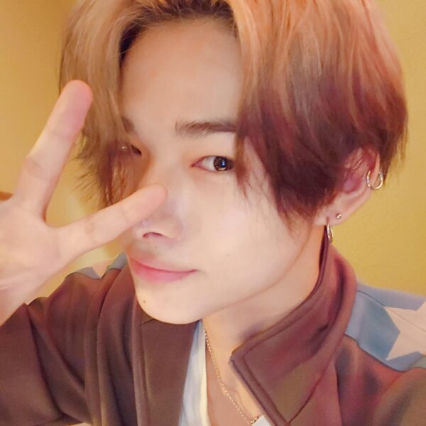 230914 Weverse: Ni-ki