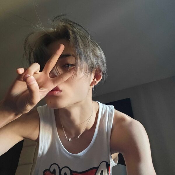 231014 Weverse: Ni-ki