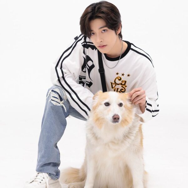 231017 Naver Post: EN-loG behind photos [JAKE]