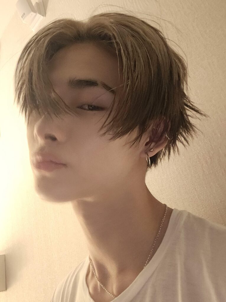 231019 Weverse: Ni-ki