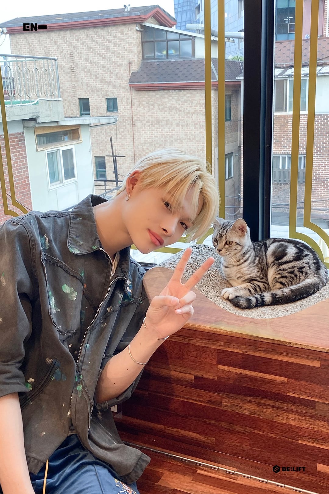 231017 Naver Post: EN-loG behind photos [NI-KI] with JAKE