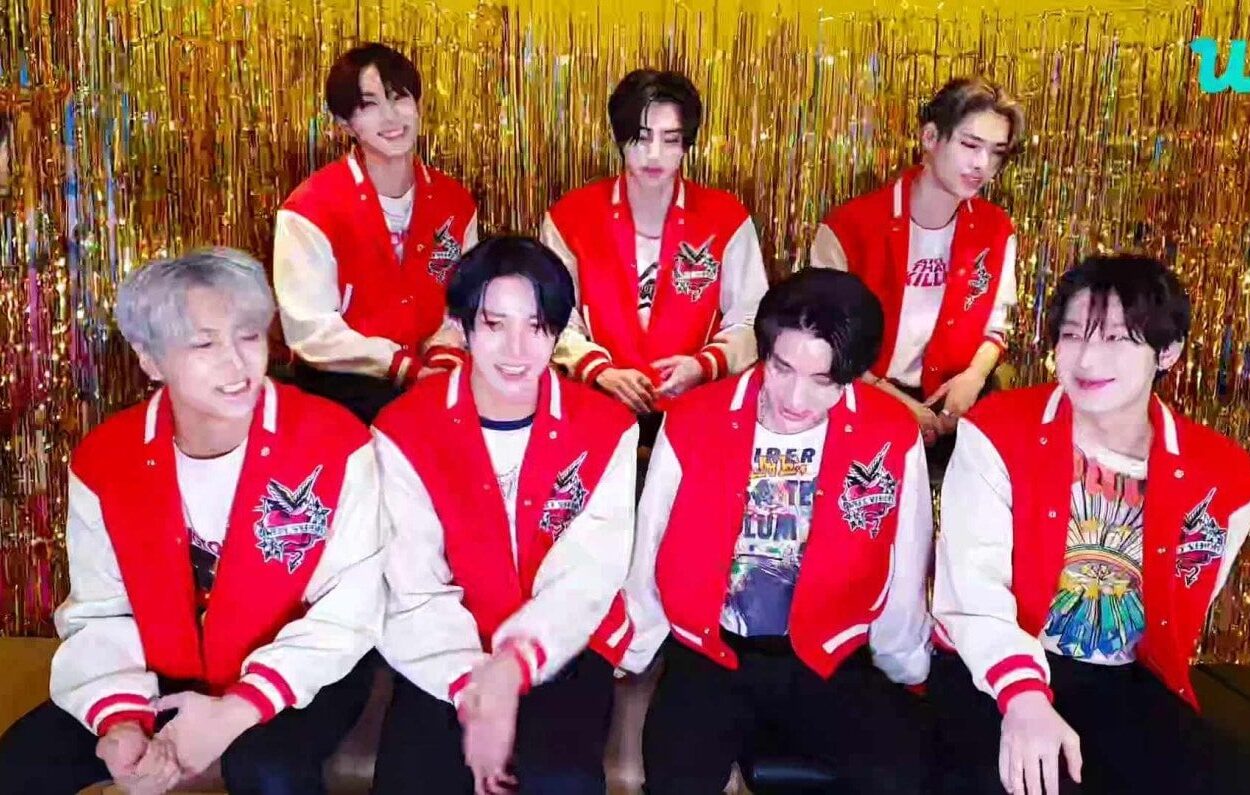 231119 [Weverse Live: Group] EN-CONNECT NIGHT❤