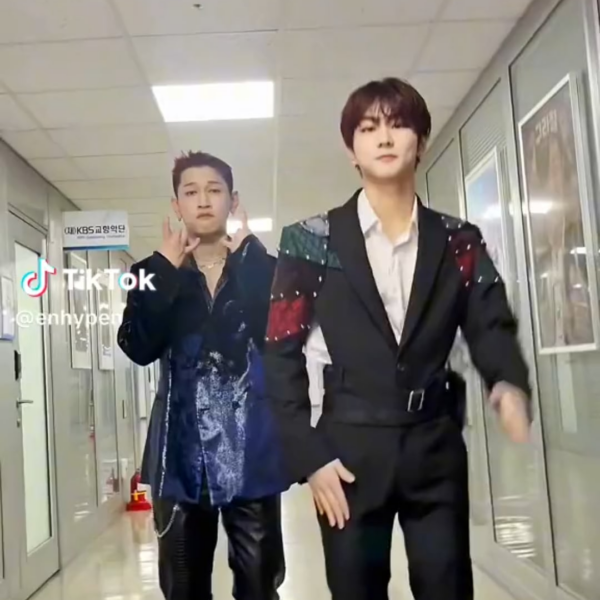 231121 Tiktok: Jungwon with Crush