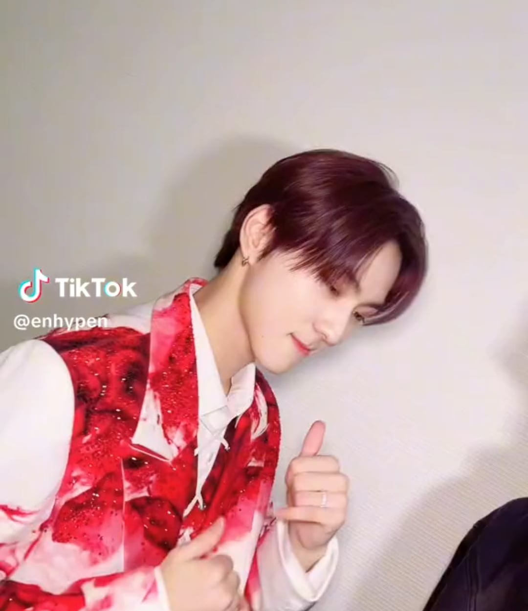 231130 Tiktok: Jungwon with Hwang Minhyun