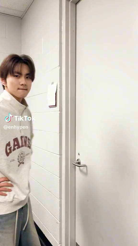 231122 TikTok: Jungwon & Sunghoon