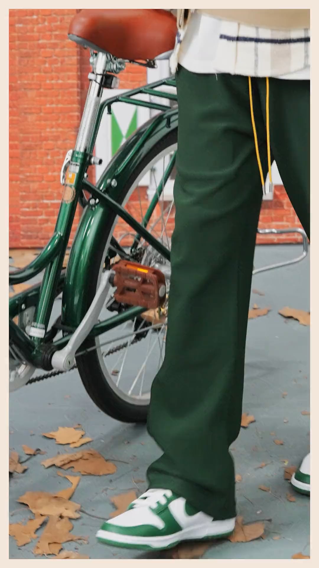 231101 HYBE MERCH Twitter: Special Gift Club 🚲 JAKE