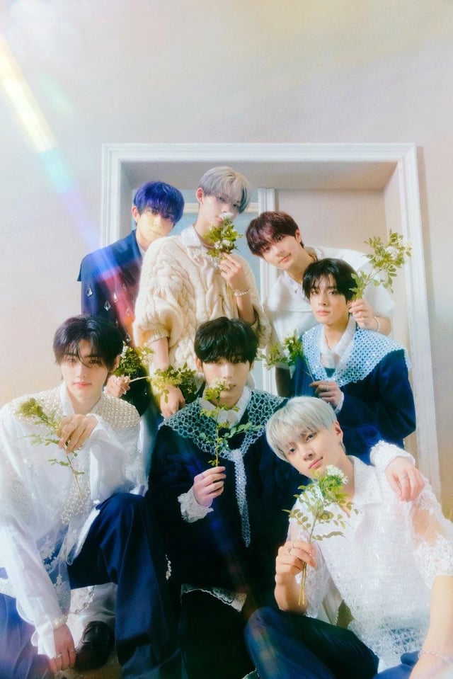 231117 ENHYPEN “ORANGE BLOOD” Exclusive Behind Photos from Genie Magazine