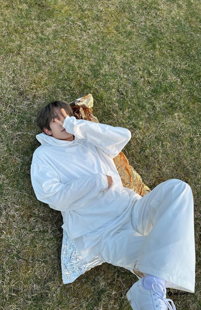 Found a Heeseung pic and wanted to know where it came from