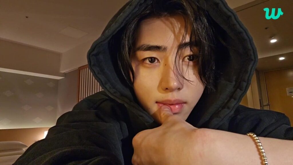 231229 [Weverse Live: Sunghoon] D-3