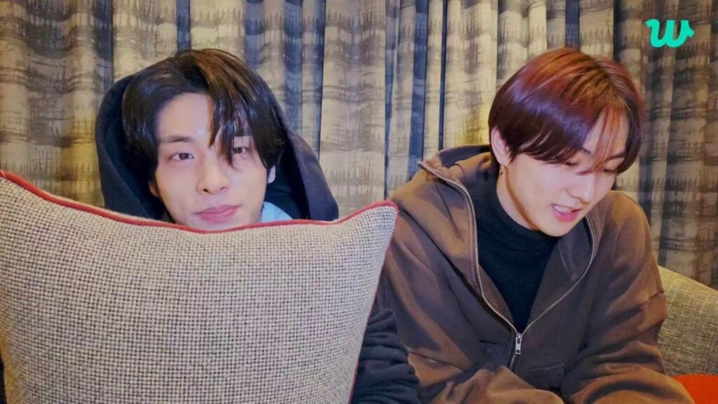 231212 [Weverse Live: Jake & Jungwon] Yoi.