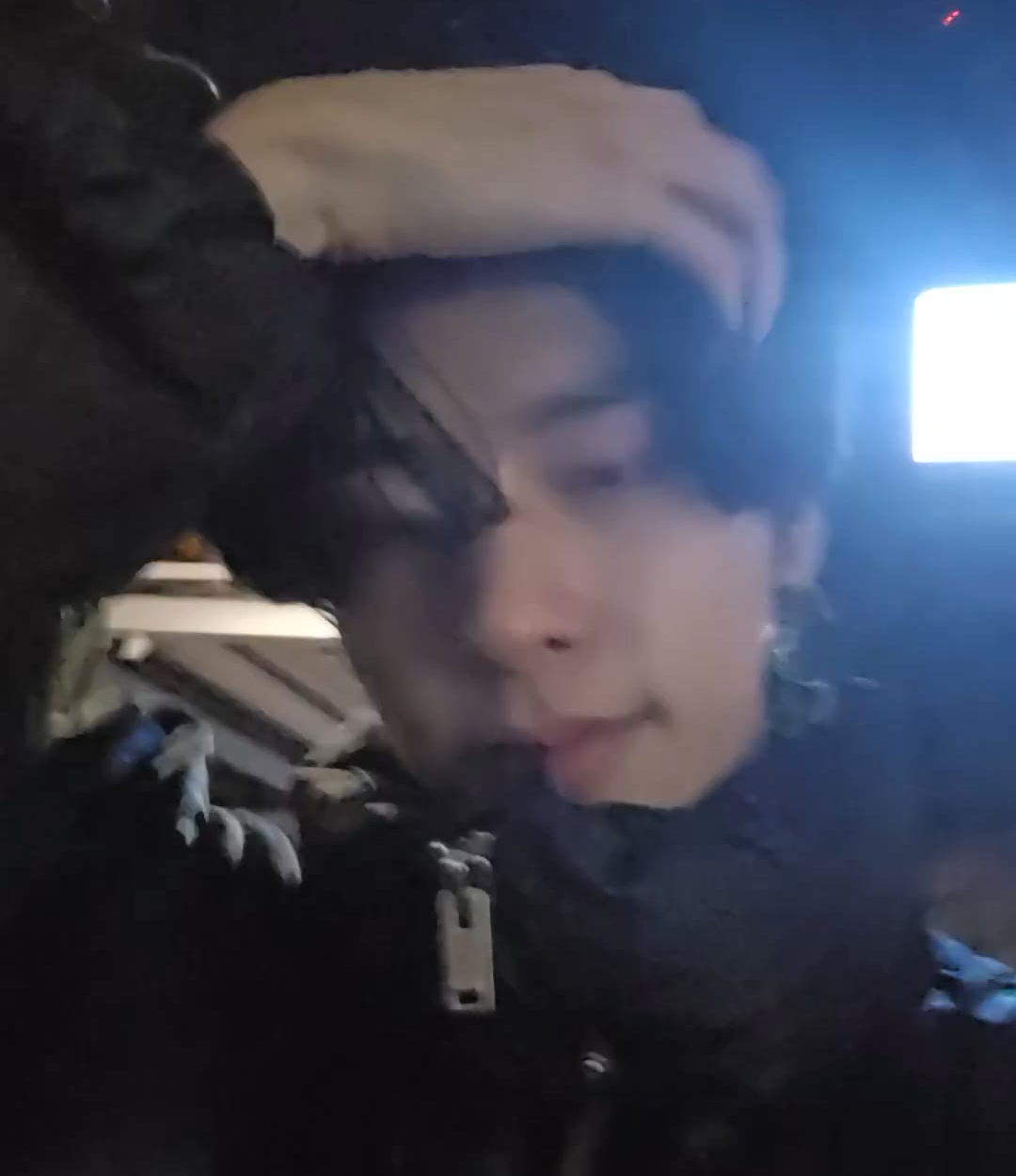 231229 Weverse: Jake with Ni-ki