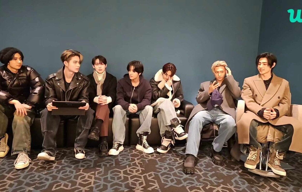 231225 [Weverse Live: ENHYPEN] Happy Holiday 🎄