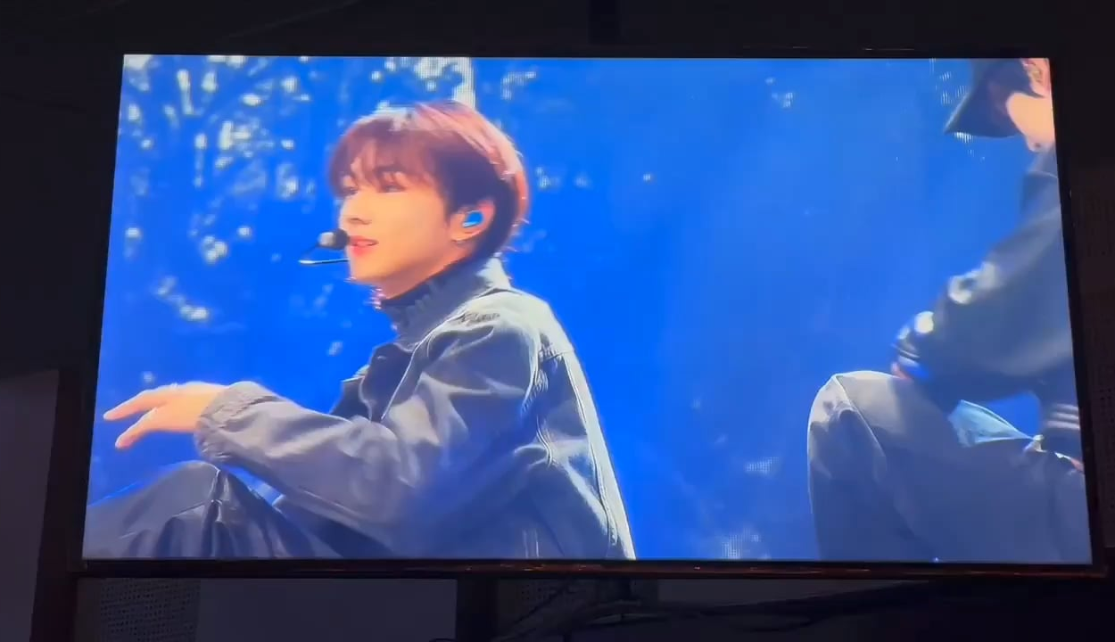 231204 Weverse: Jungwon