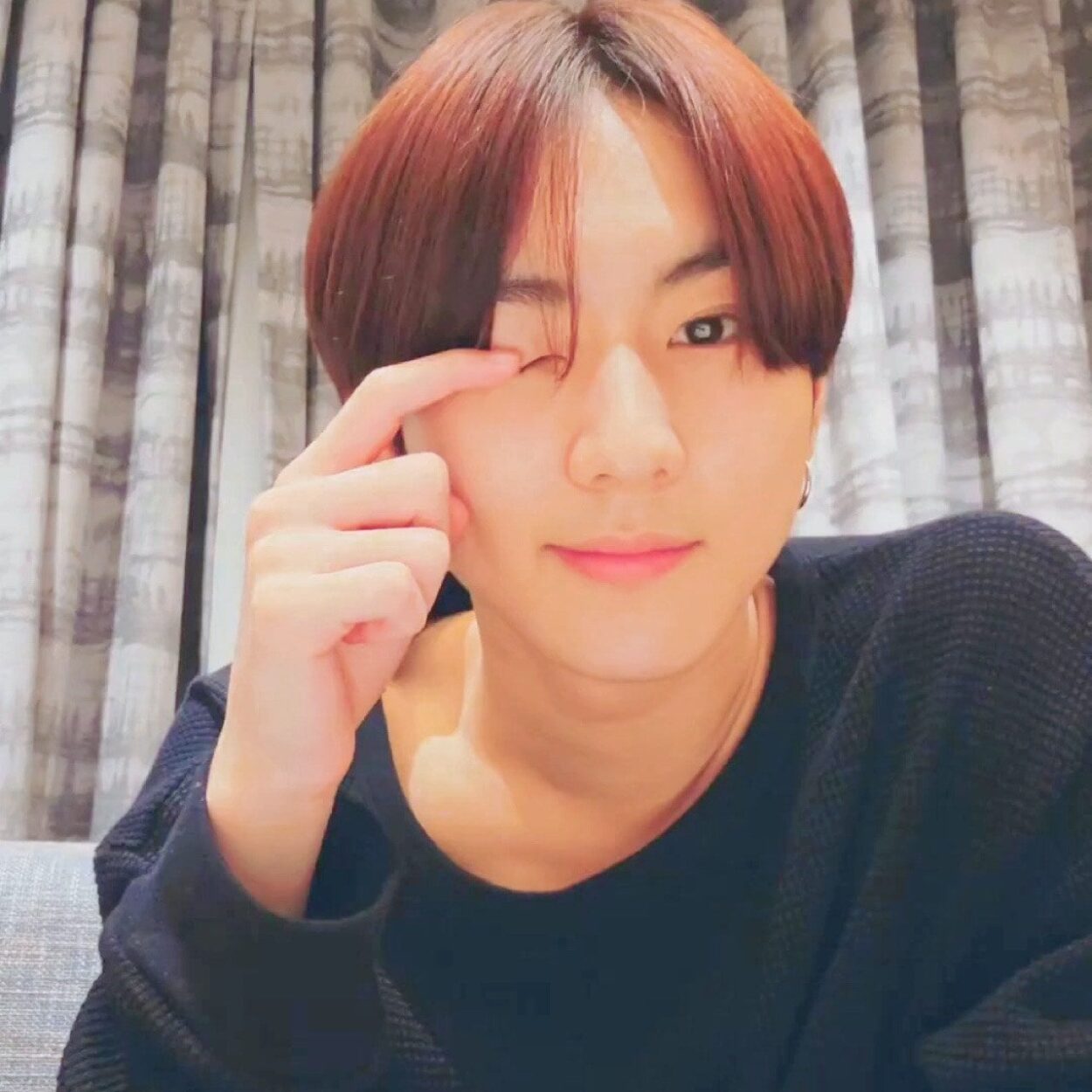 231211 [Weverse Live: Jungwon] Late Night Garden