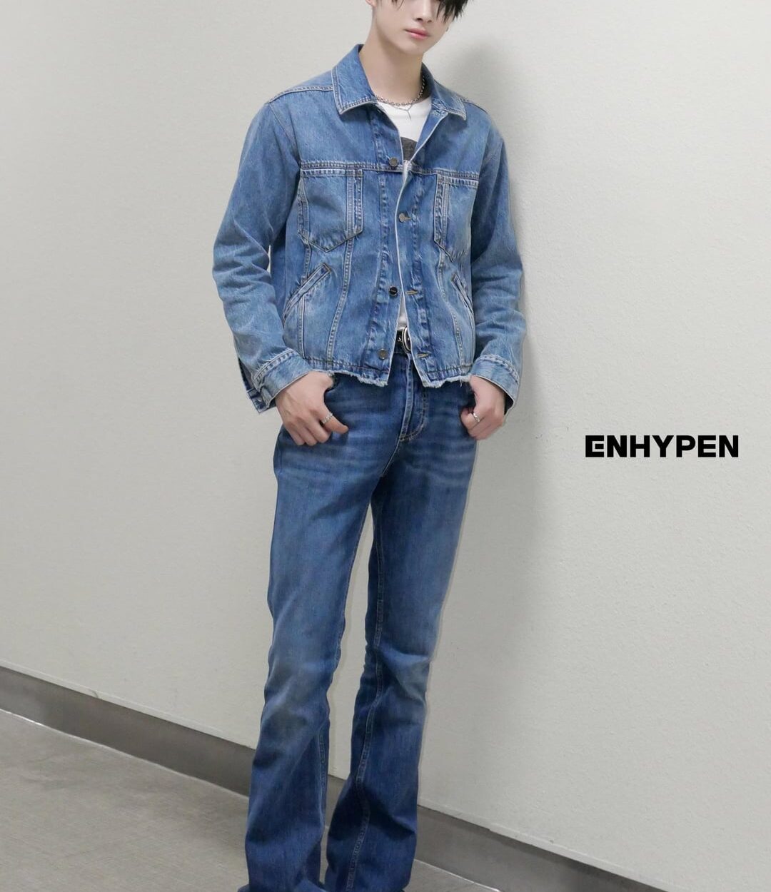 231211 Weverse: ENHY-FASHION ‘ORANGE BLOOD’ HD (Ni-ki)