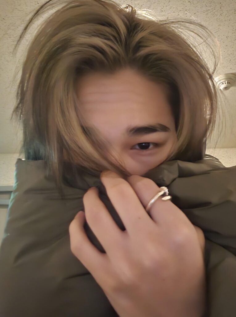 231207 Weverse: Ni-ki