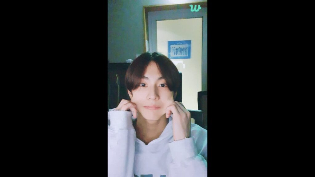 231205 [Weverse Live: Jungwon] Late Night Garden Returns