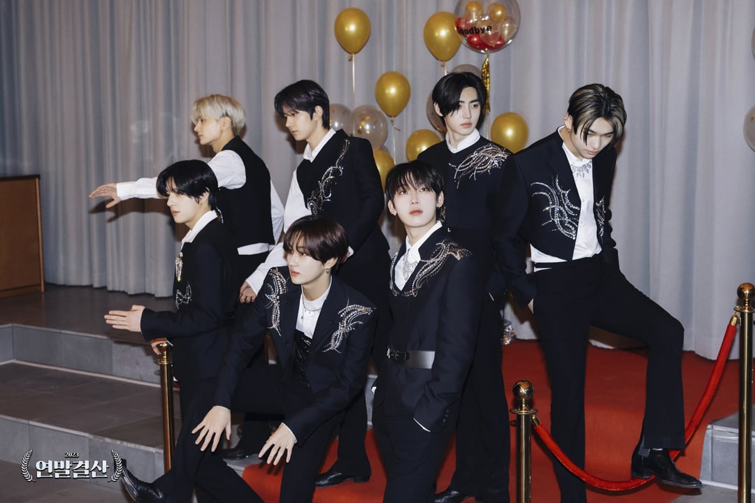 231231 ENHYPEN Year-End Mini Awards red carpet ✨️