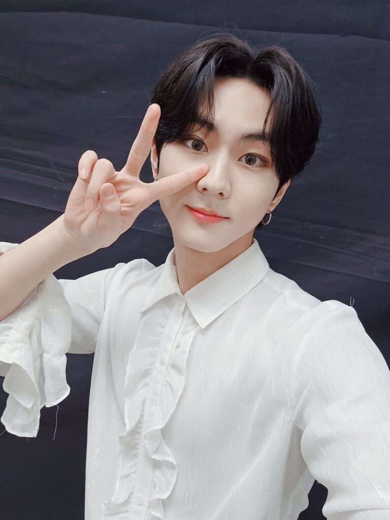 240113 Weverse: Jungwon