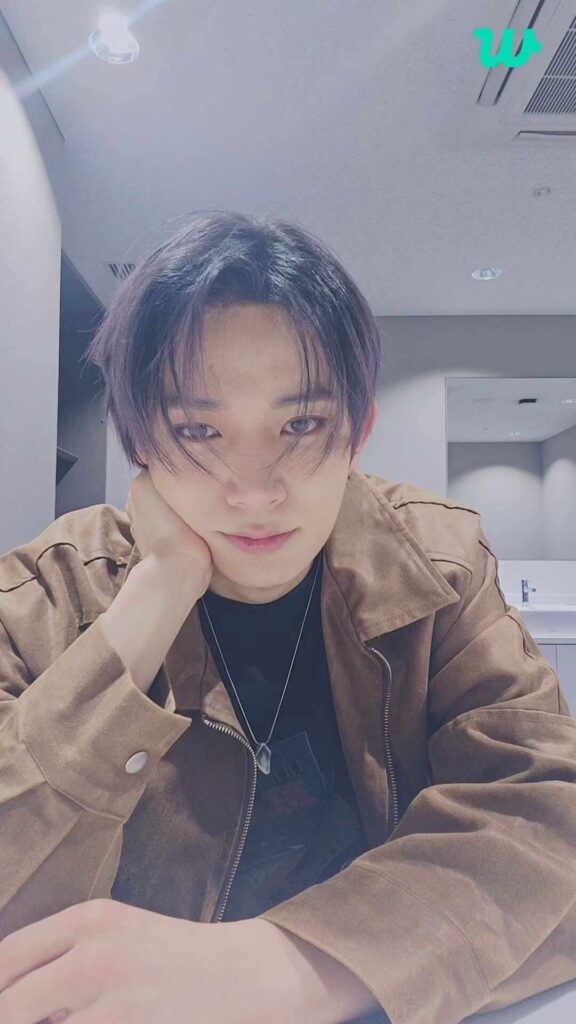 240117 [Weverse Live: Heeseung] Behind the scene (with Sunghoon and Jungwon)