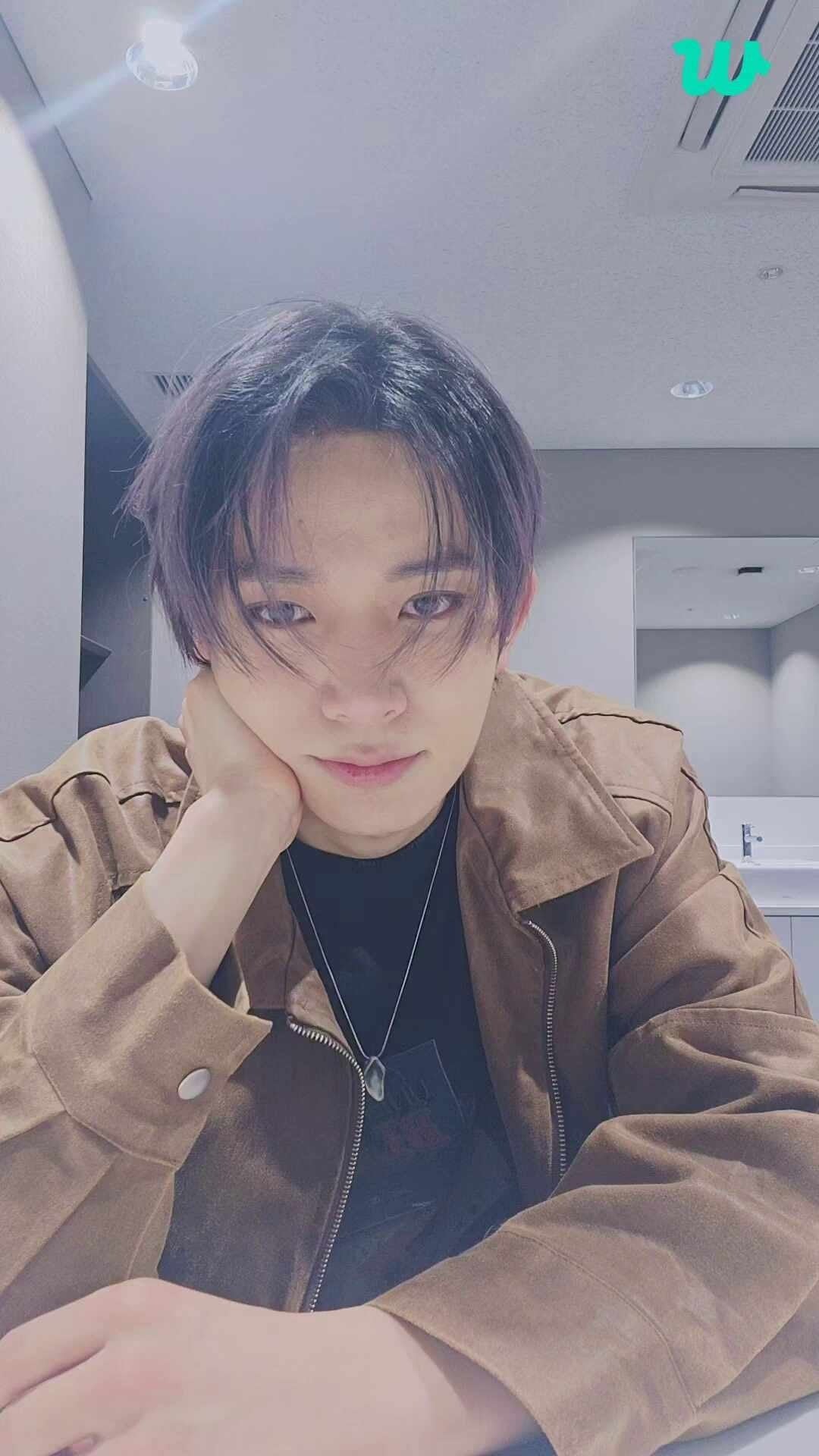 240117 [Weverse Live: Heeseung] Behind the scene (with Sunghoon and Jungwon)