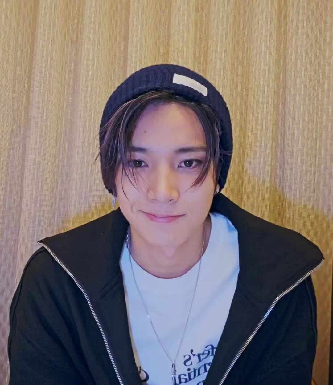240128 [Weverse Live: Heeseung] In Macau