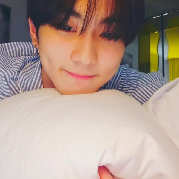 240122 [Weverse Live: Jungwon] 👋