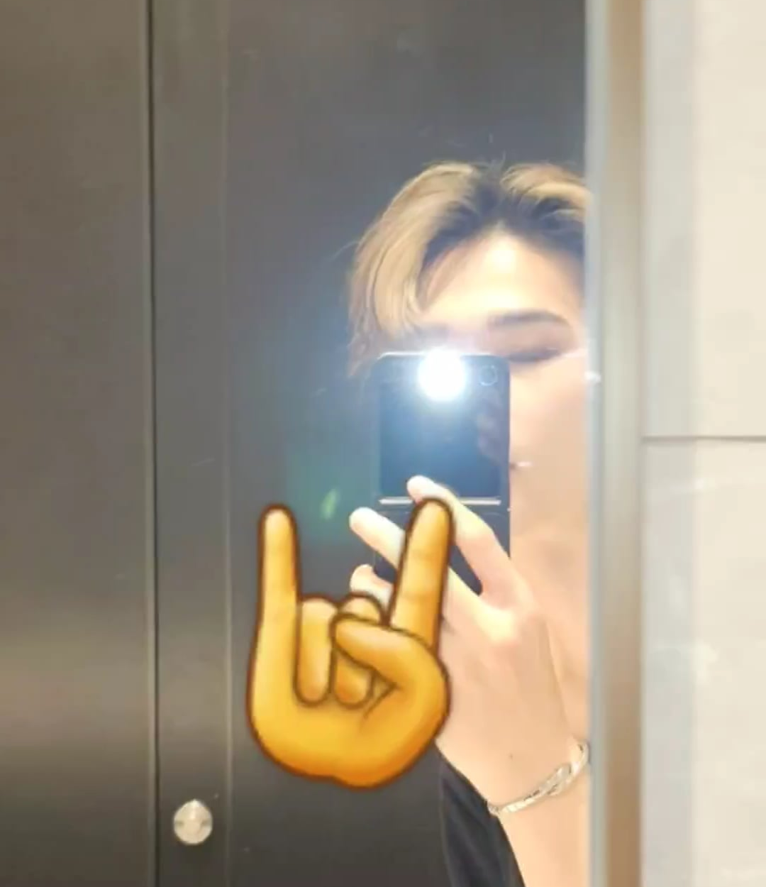 240127 Weverse Moment: Ni-ki