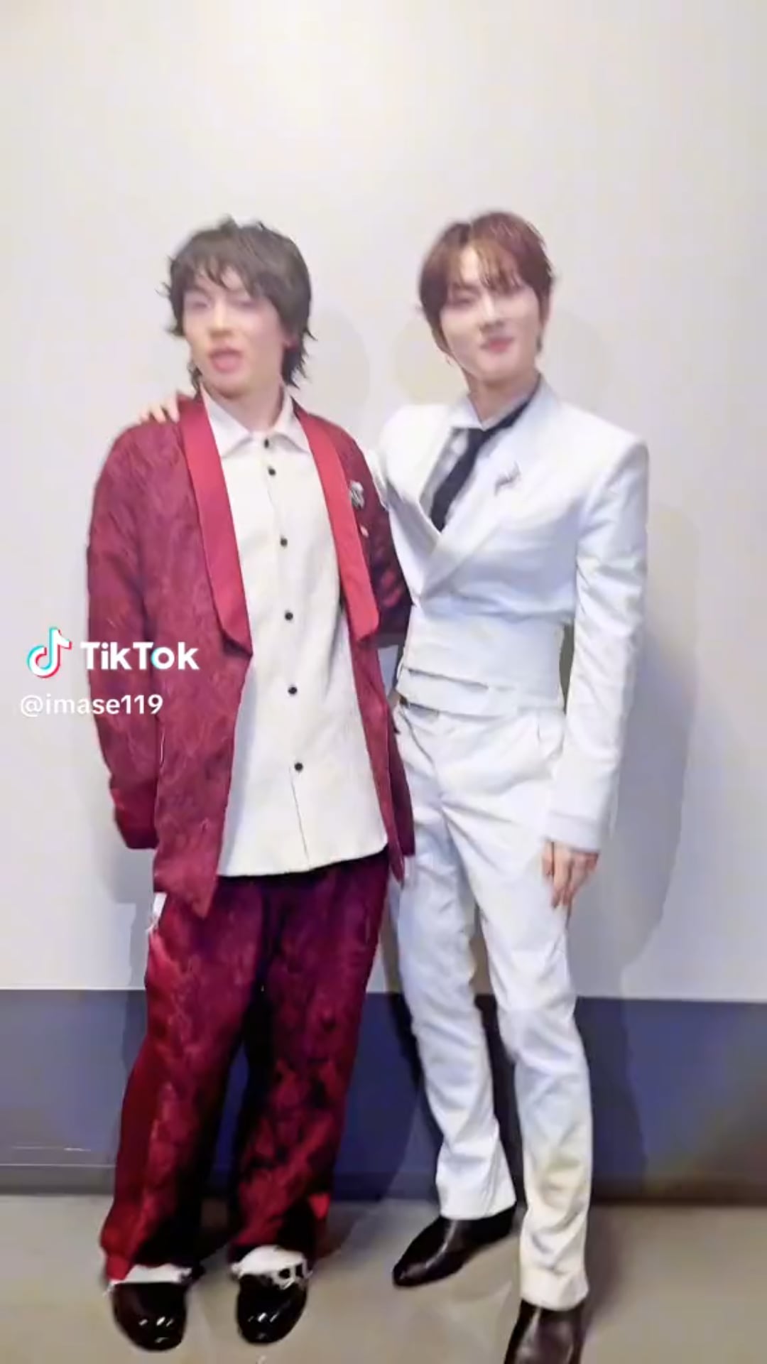 240104 imase Tiktok with Jungwon