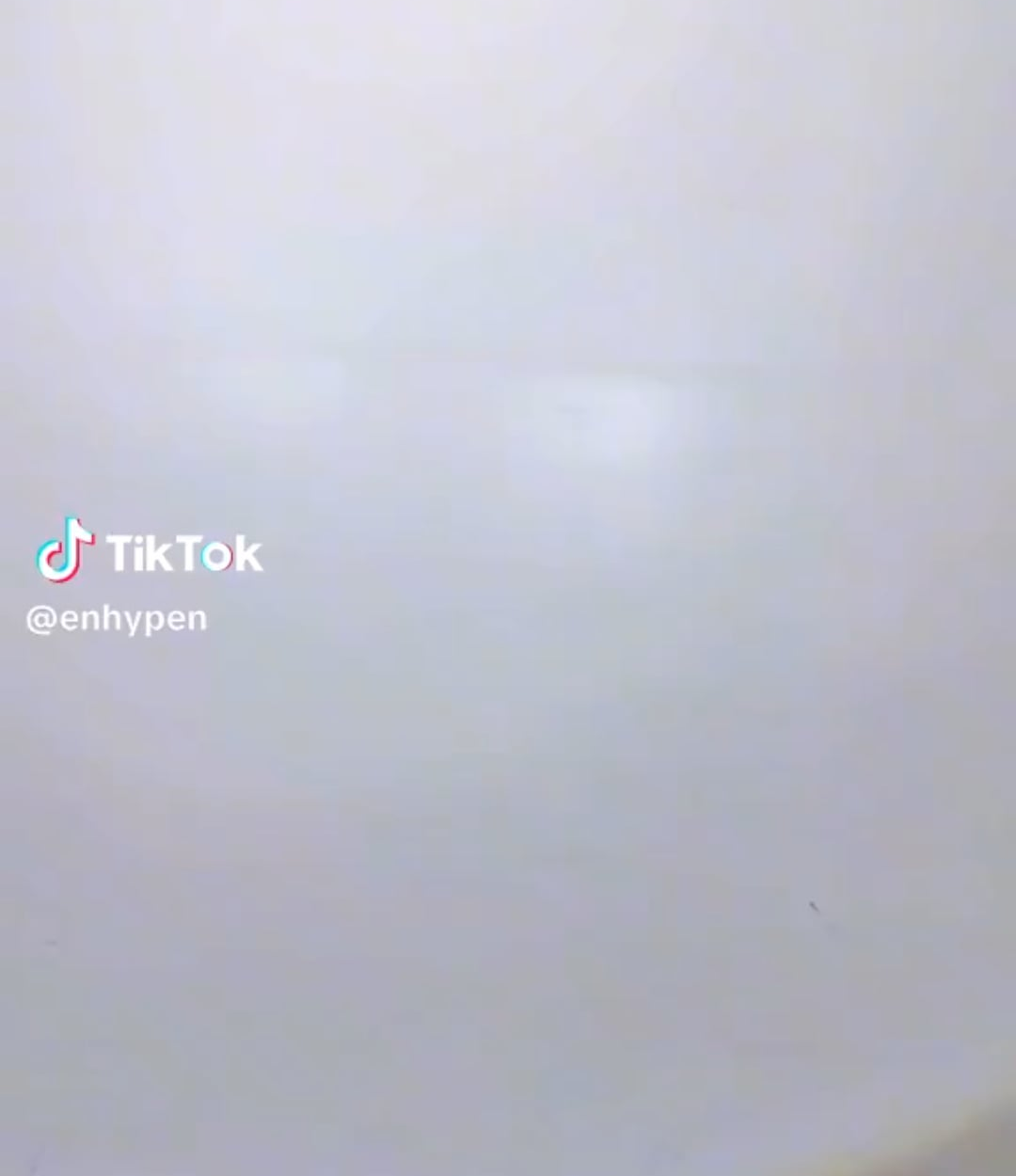 240104 Tiktok: Sunghoon with imase