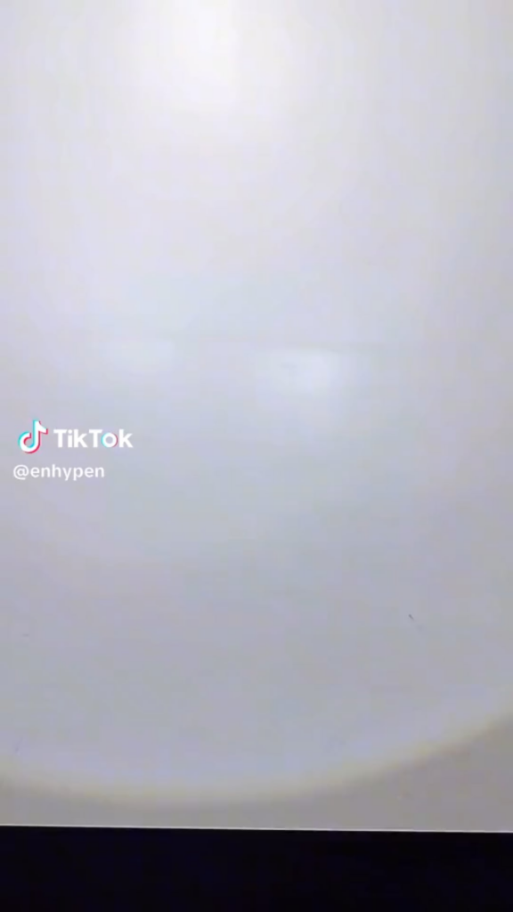 240104 Tiktok: Sunghoon with imase