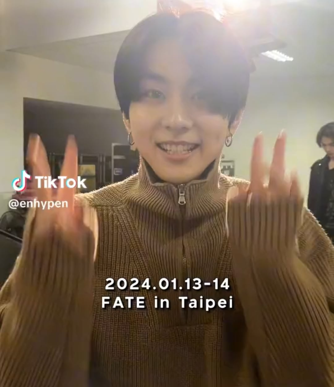 240118 Tiktok: ENHYPEN
