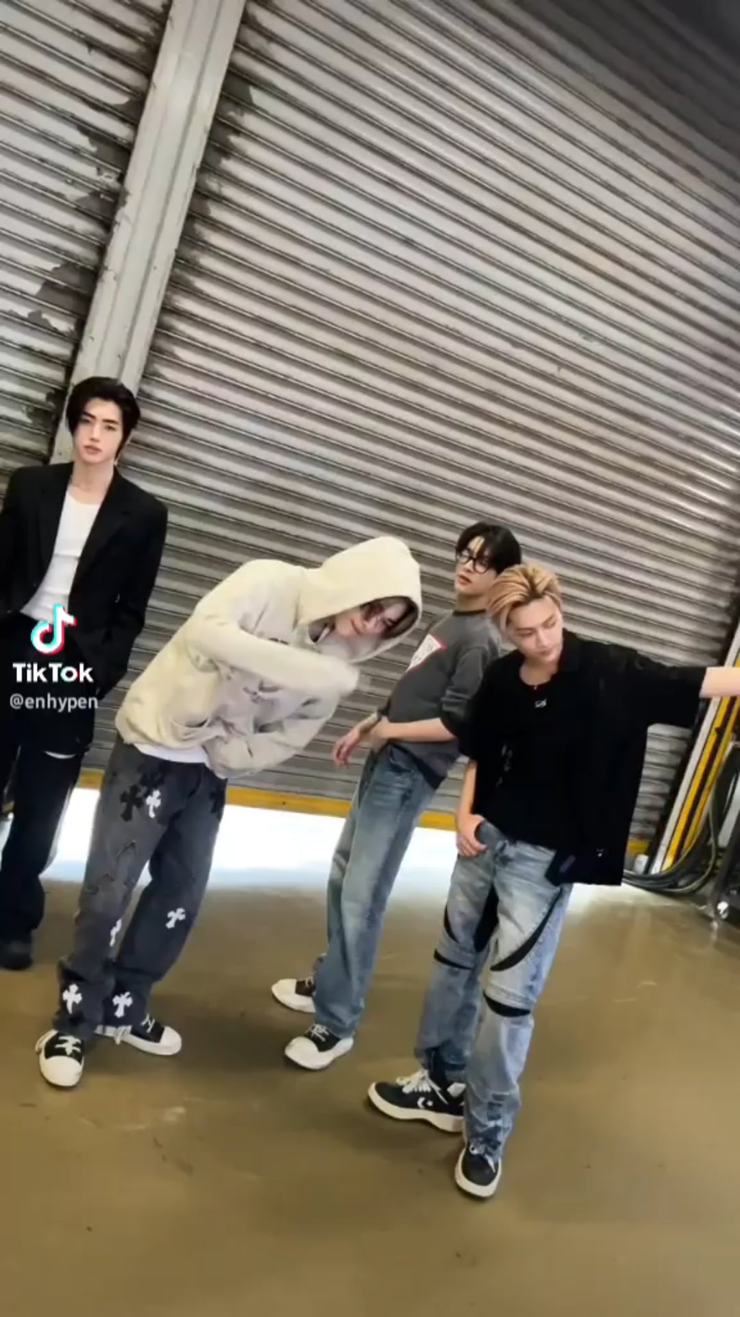 240122 Tiktok: Sunghoon, Ni-ki, Jake, Jay