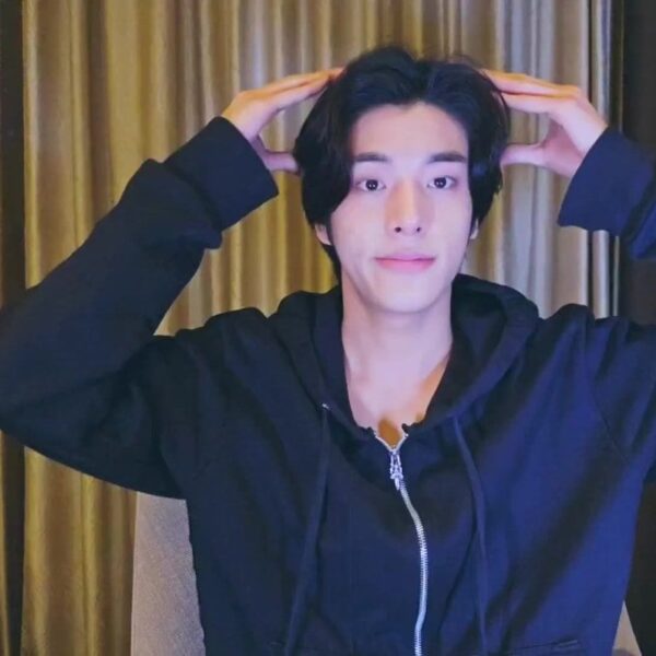 240105 [Weverse Live: Jake] 👋 Hi