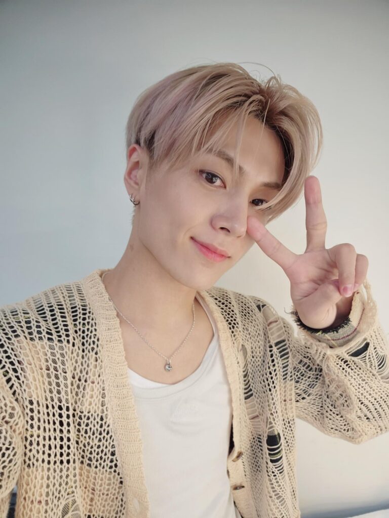 240114 Weverse: Jay