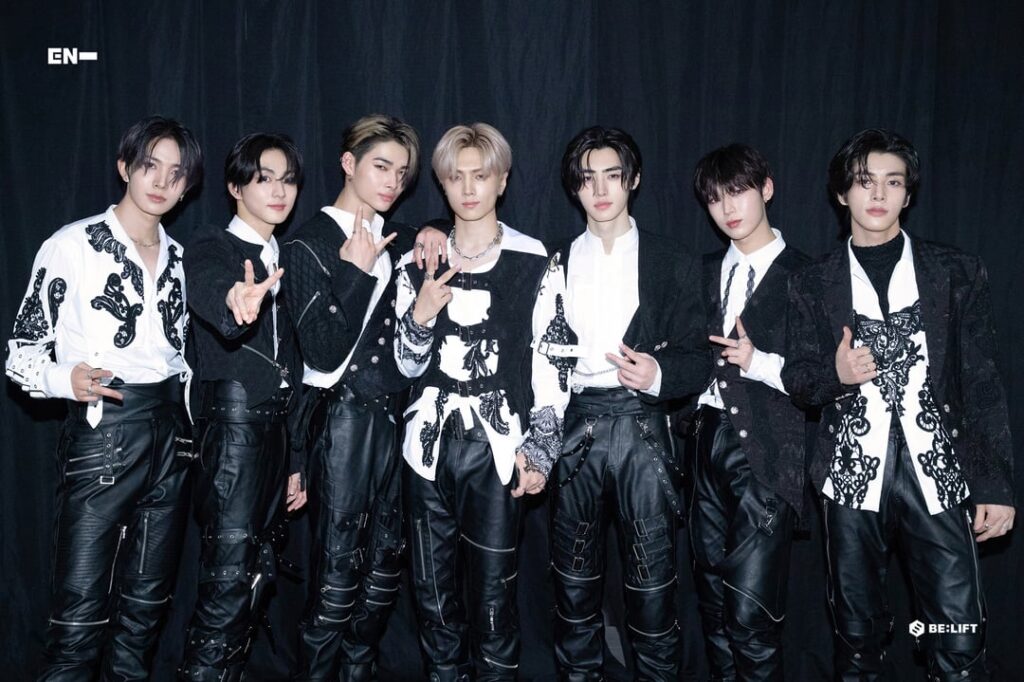 240121 Naver Post: 2023 Year-end-hypen 🖤 @ GDA (1/3)