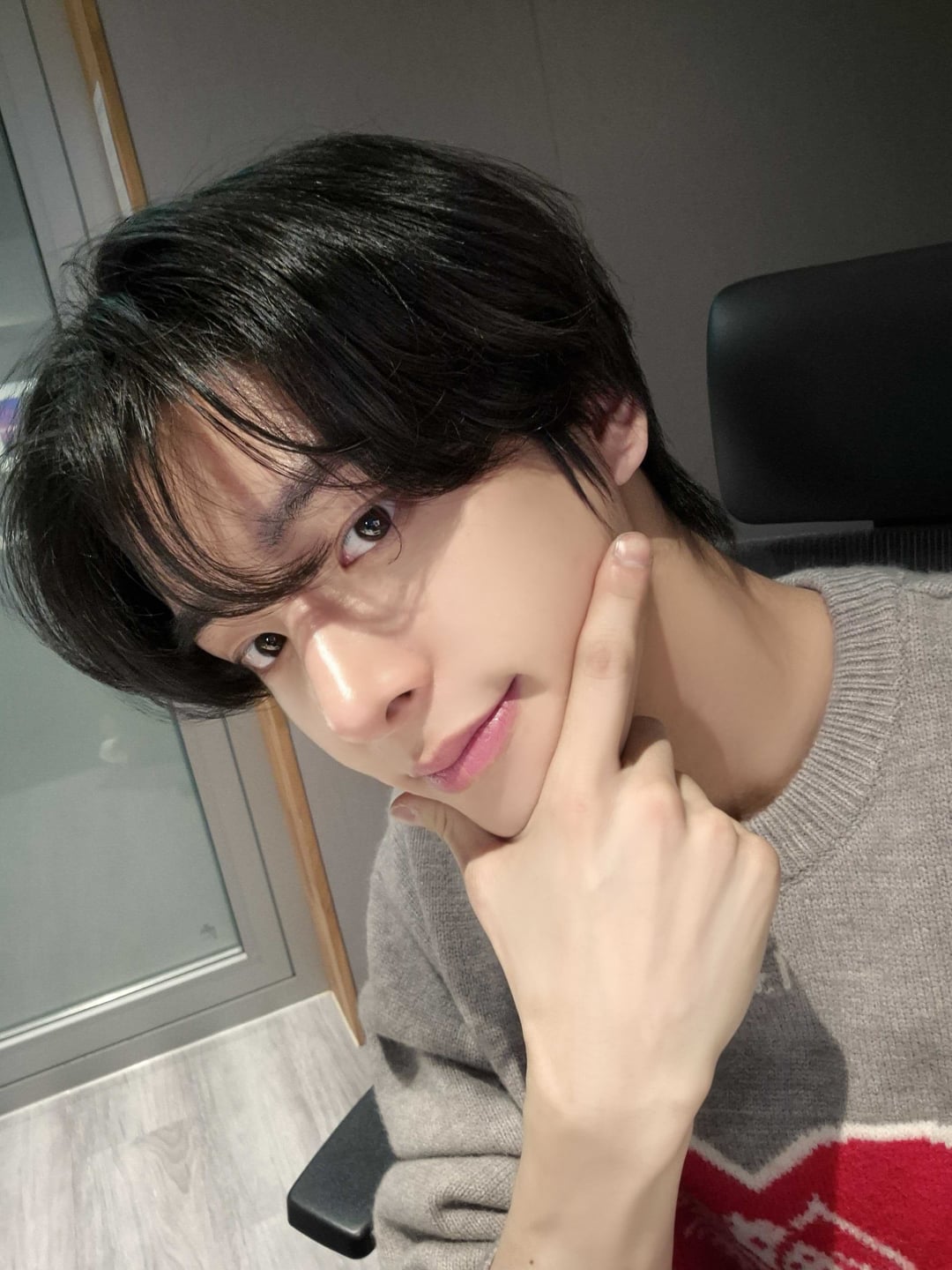240208 Weverse: Jake