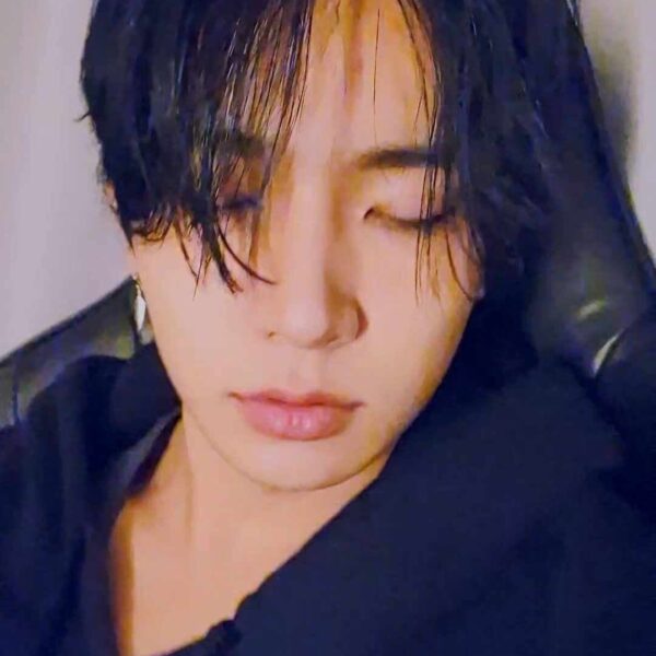 240206 [Weverse Live: Heeseung] Heeseung bot