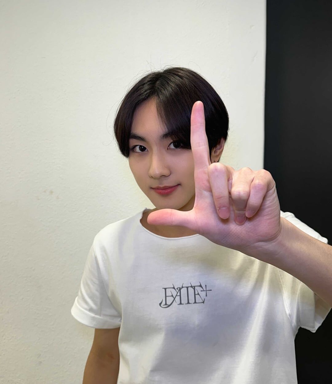 240225 Weverse: Jungwon