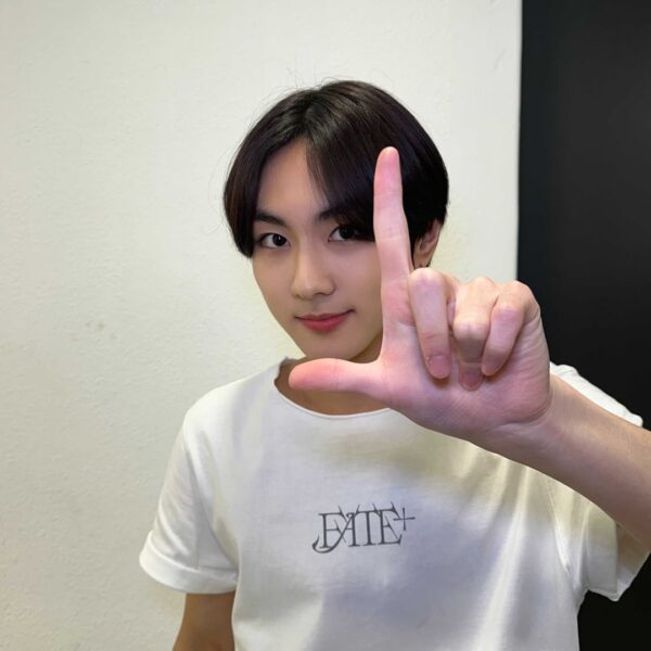 240225 Weverse: Jungwon