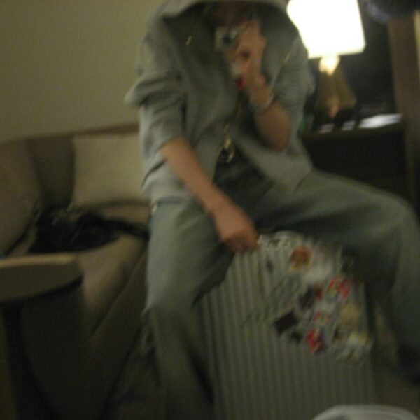 240204 Weverse: Ni-ki (3)