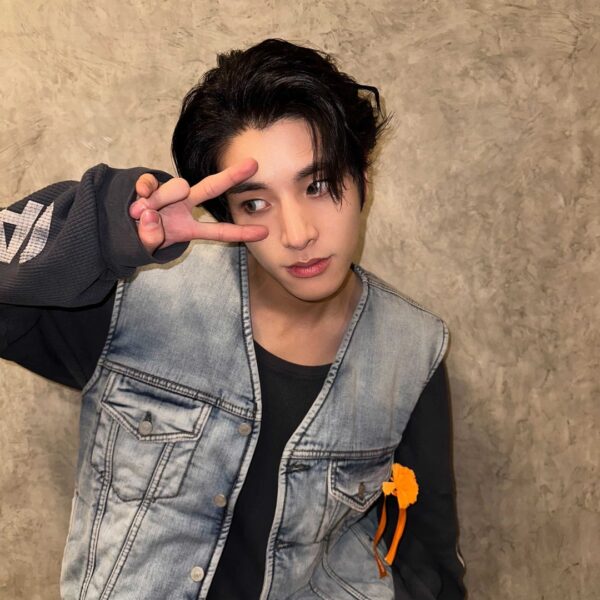 240204 Weverse: Jake