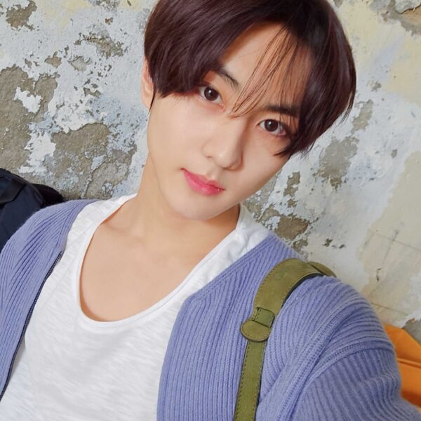 240327 Weverse: Jungwon (2)