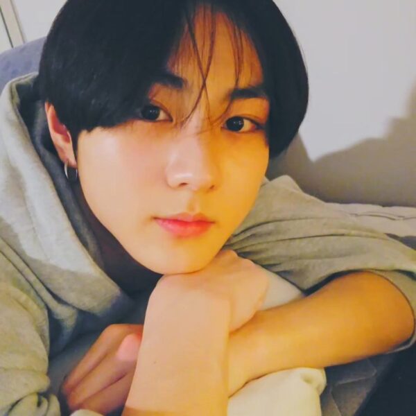 240321 [Weverse Live: Jungwon] Latenight Garden