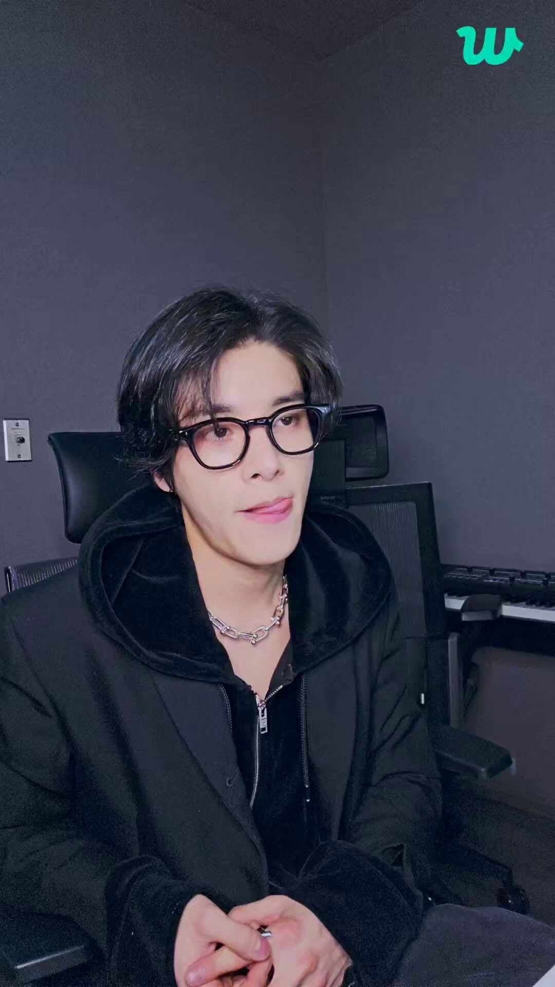 240305 [Weverse Live: Jake] I think I'm okay