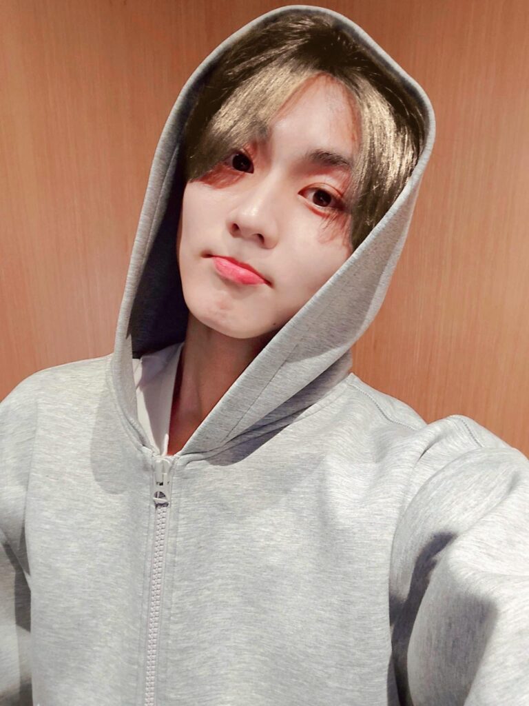 240401 Weverse: Jungwon