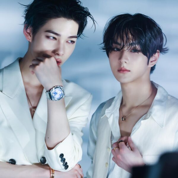 240419 JUNGWON & NI-KI <L'OFFICIEL> Singapore Behind Photo Sketch📷