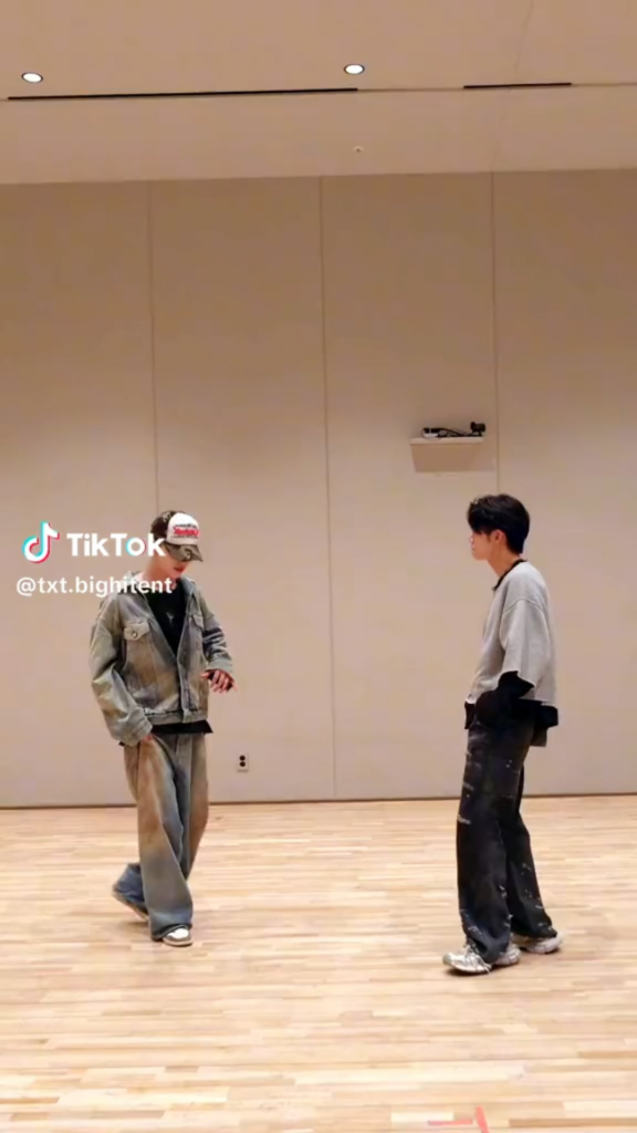 240419 TXT Tiktok: Yeonjun with Ni-ki