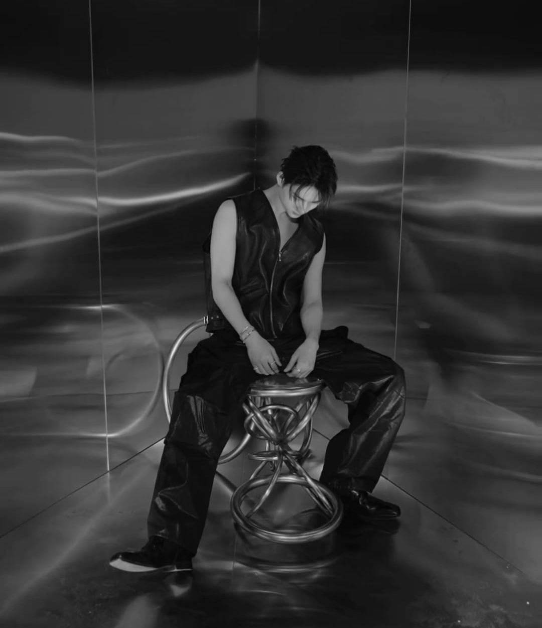 240408 L'Officiel Singapore Instagram: Jungwon & Ni-ki @ Bulgari